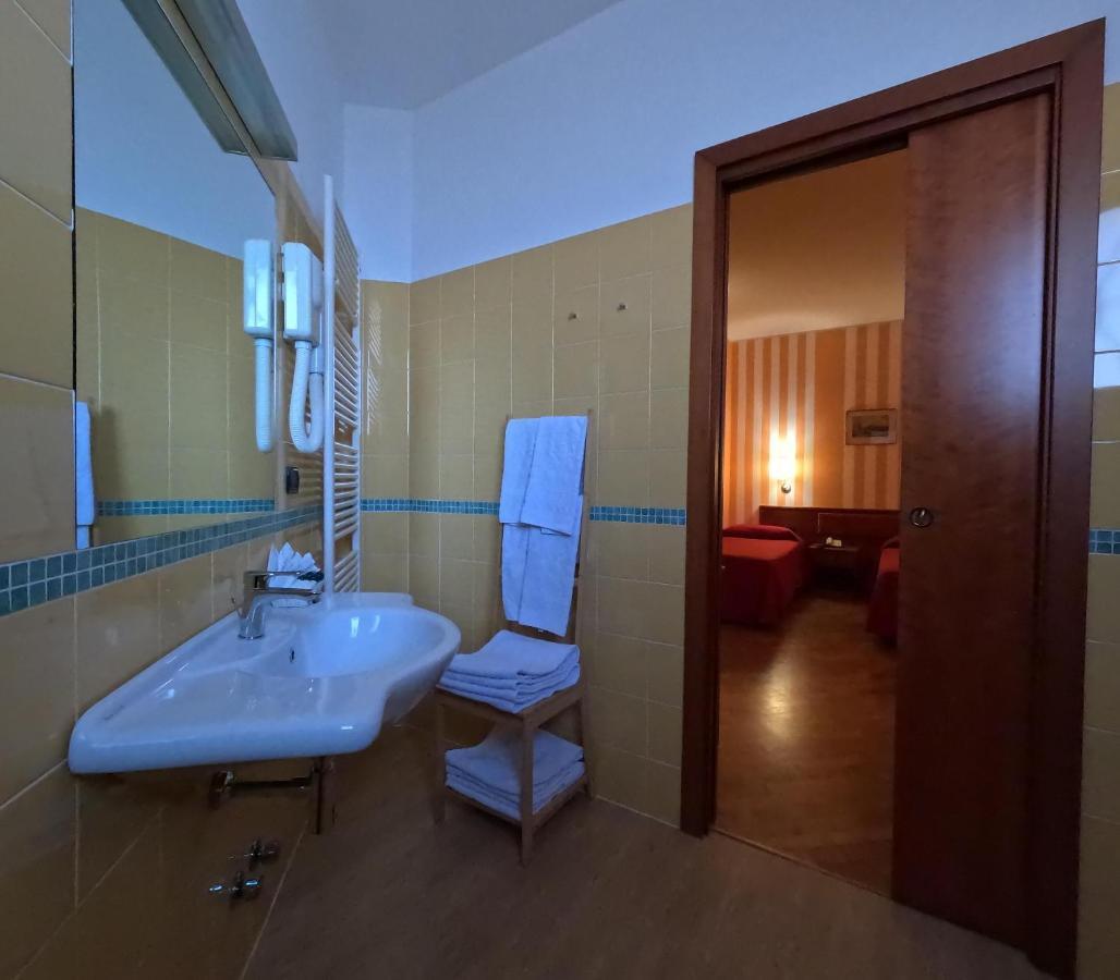 Hotel Air Bag โลดิ ภายนอก รูปภาพ