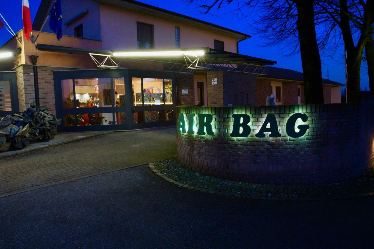 Hotel Air Bag โลดิ ภายนอก รูปภาพ
